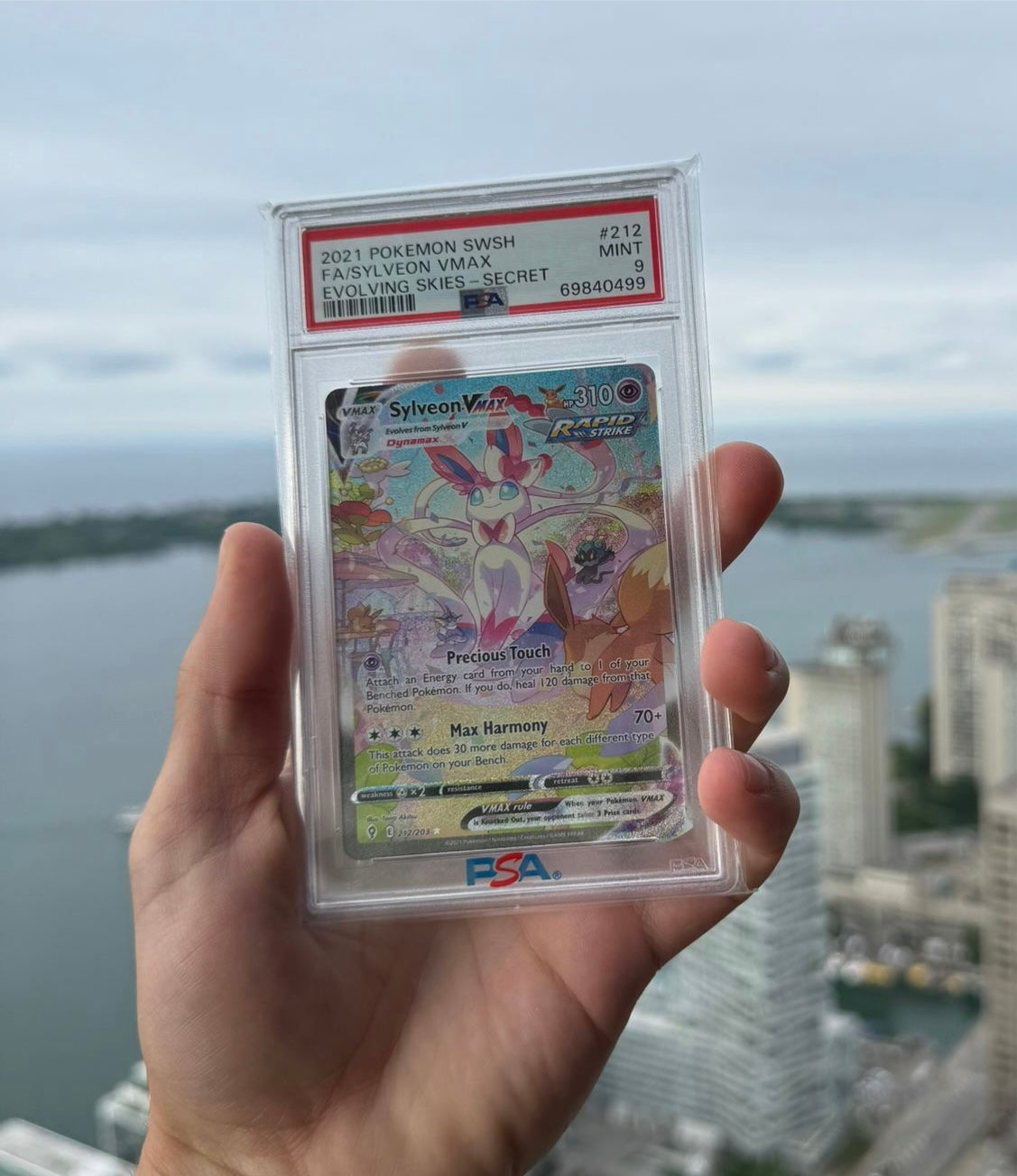 [PSA 9] Sylveon VMAX SIR #212/203