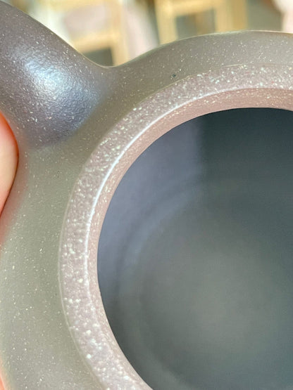Zisha Violet purple clay Tea pot 200ml 紫砂 紫罗兰掇球茶壶